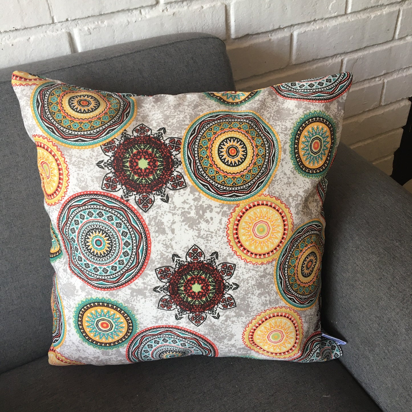 Funda Cojín Decorativo diseño Mandalas de Colores