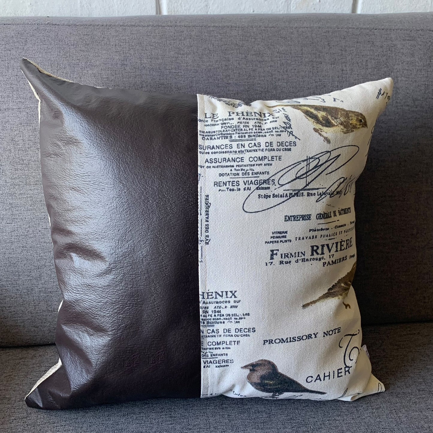 Funda Cojín Decorativo EcoCuero Aves Cafe