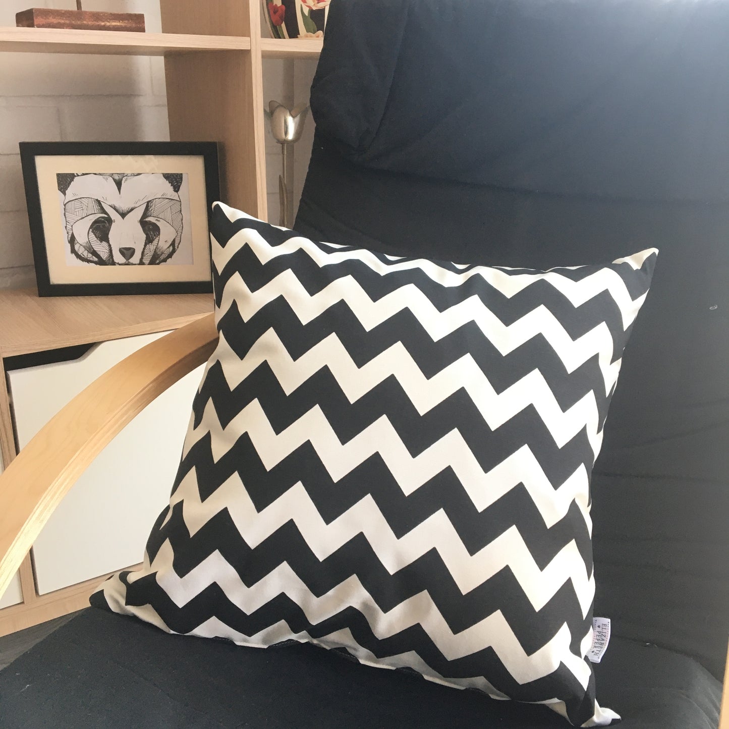 Funda Cojín Decorativo diseño ZigZag Blanco y Negro