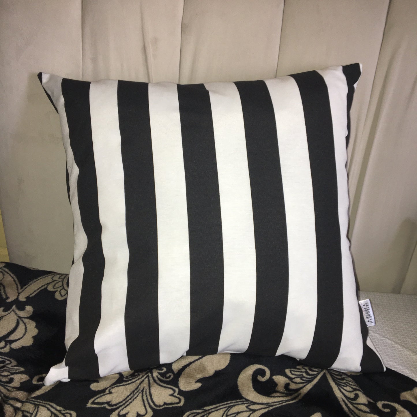 Funda Cojín Decorativo diseño Rayas Blanco y Negro