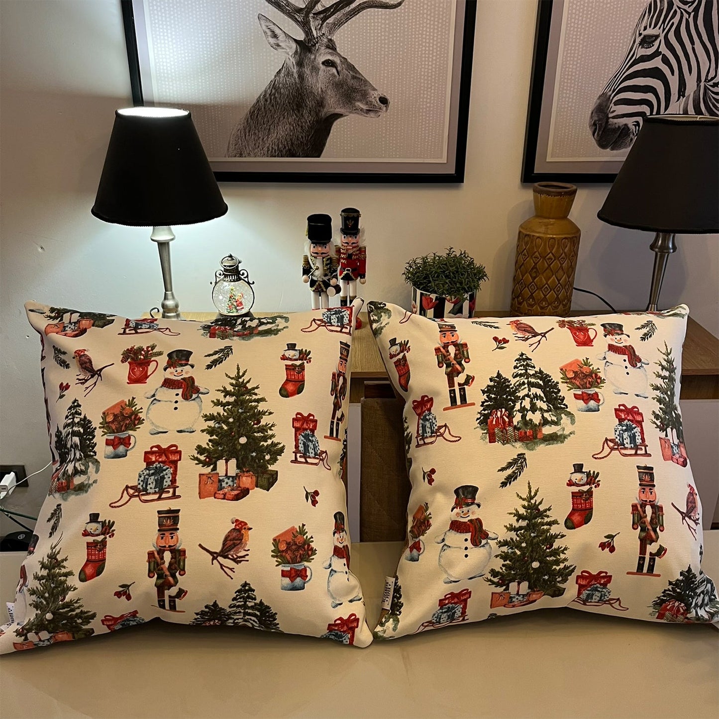 Funda Cojin Decorativo Diseño Navideño Blanco